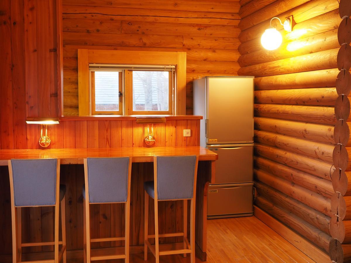 Log Hotel Larch Lake Kanayama Minamifurano Værelse billede