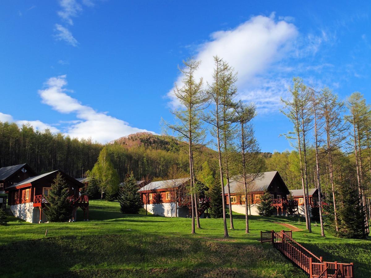 Log Hotel Larch Lake Kanayama Minamifurano Værelse billede