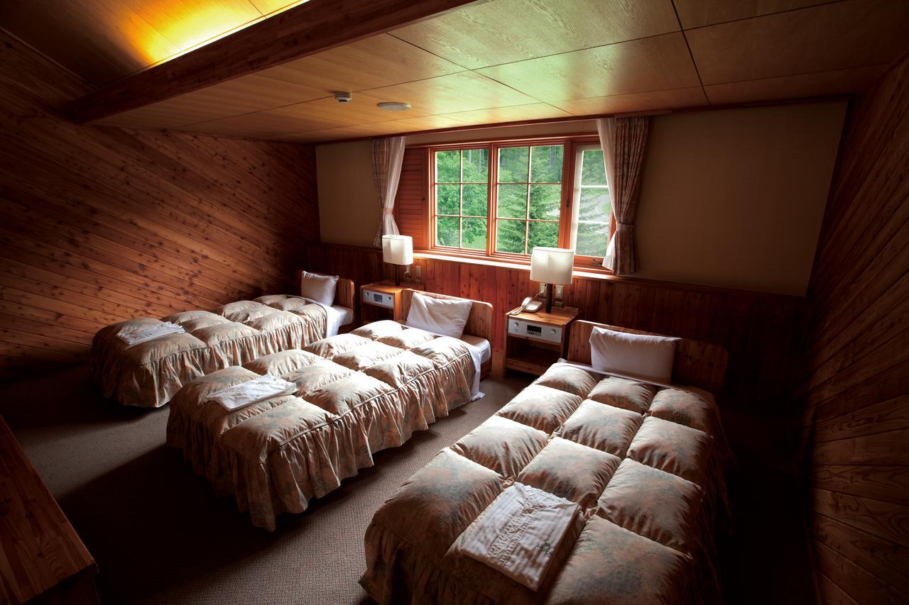 Log Hotel Larch Lake Kanayama Minamifurano Værelse billede