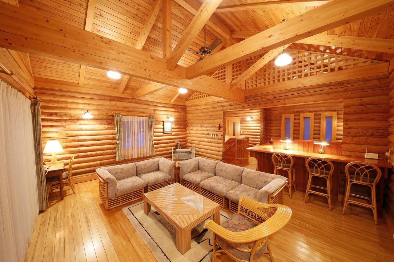 Log Hotel Larch Lake Kanayama Minamifurano Værelse billede