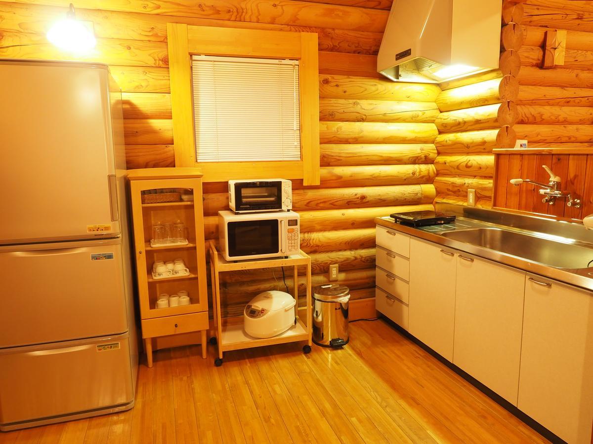 Log Hotel Larch Lake Kanayama Minamifurano Værelse billede