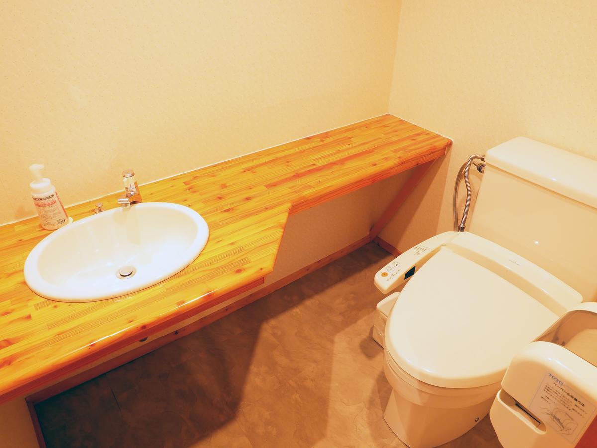 Log Hotel Larch Lake Kanayama Minamifurano Værelse billede