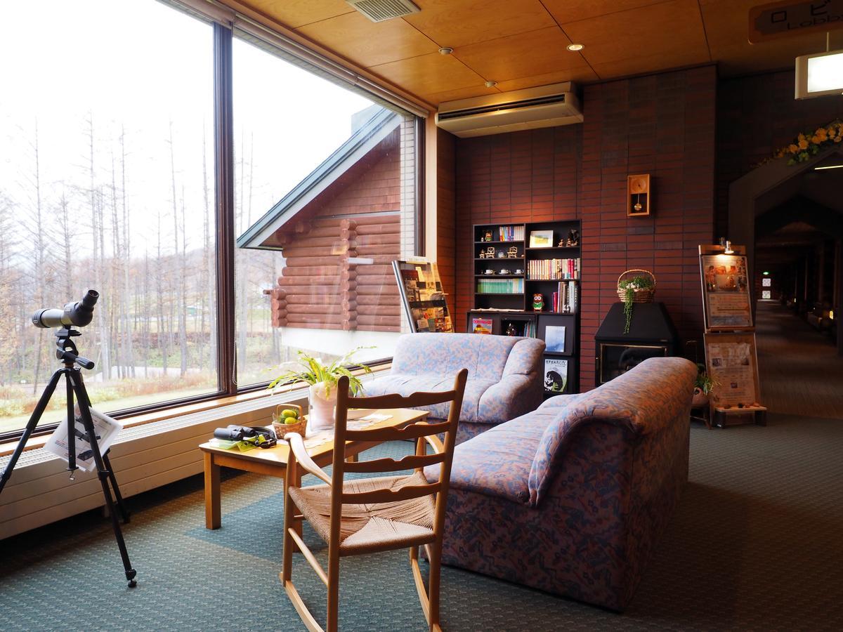 Log Hotel Larch Lake Kanayama Minamifurano Eksteriør billede